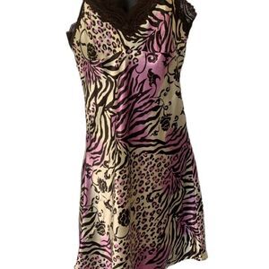 Whispers Animal and Floral Print Chemise